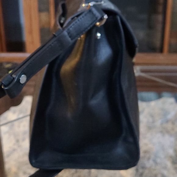 EUC Michael Kors - Picture 3 of 9